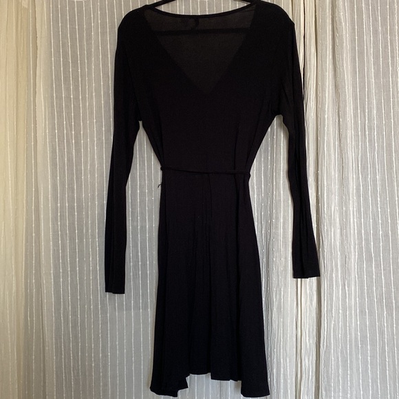 H&M Black Wrap Midi Dress, Size 14 - Picture 7 of 7